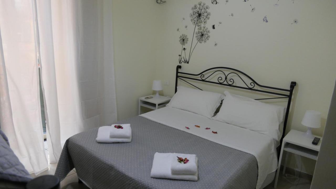 B&B Dimora Cirillo Napoli Exterior foto